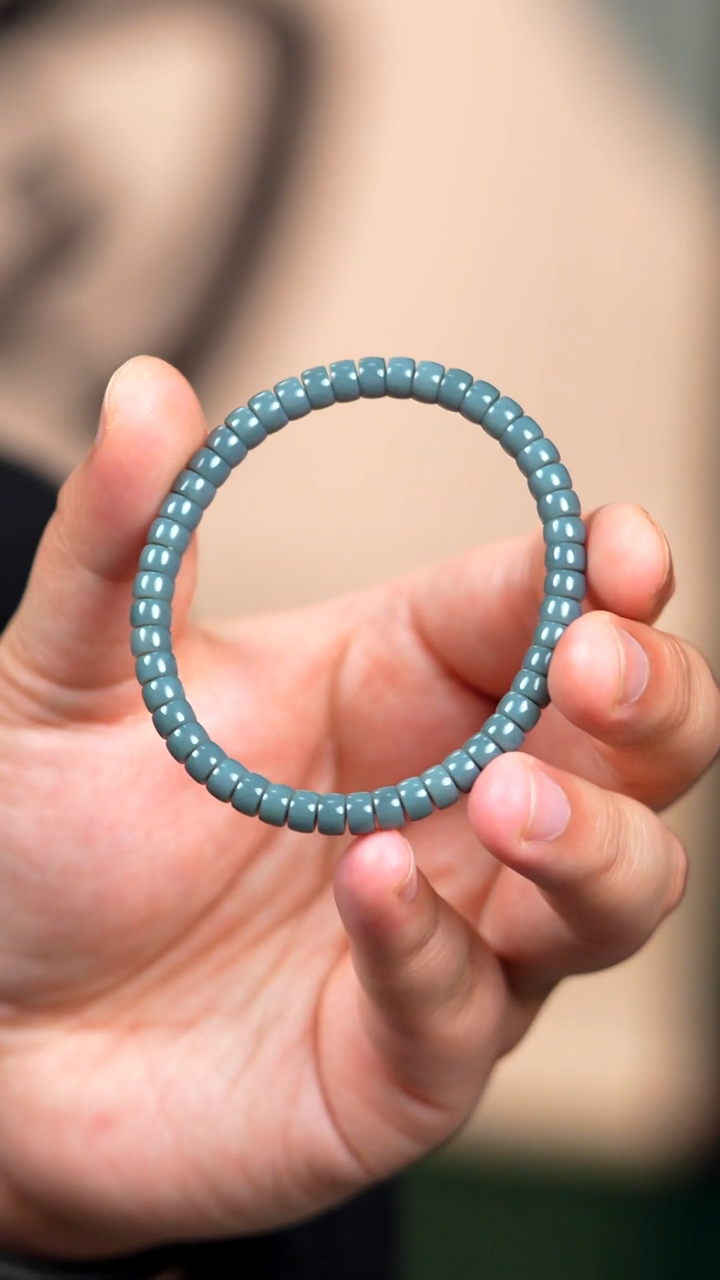 未镶嵌手链和田玉6mm夹层玛纳斯