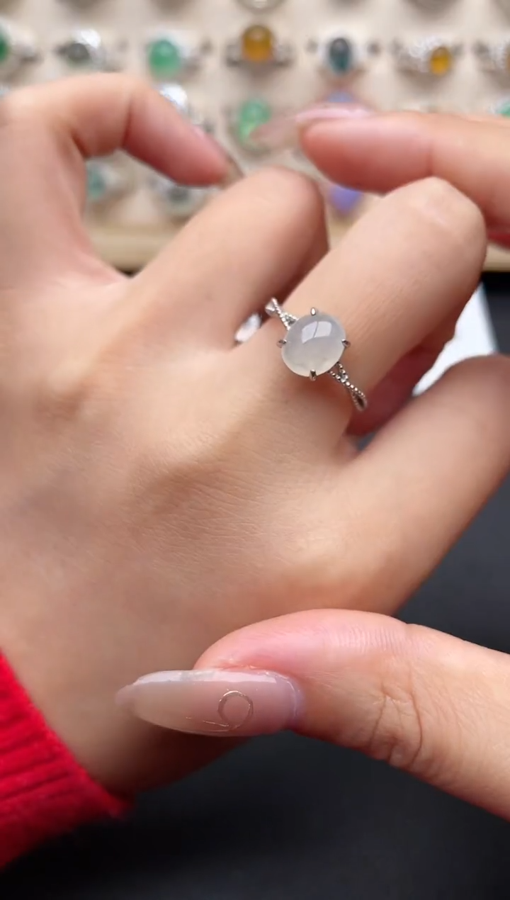 【闪购商品】翡翠戒指银S925镶嵌一物一证一礼盒