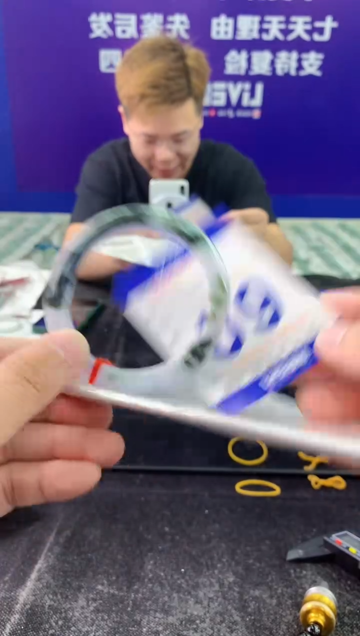未镶嵌手镯翡翠AAAAAAAAAAAA