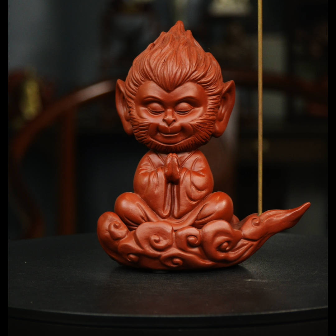 悟空带底座 宜兴紫砂泥塑