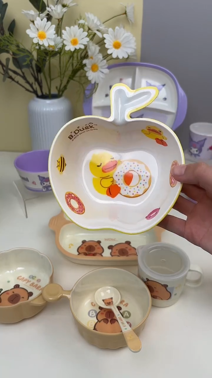 密胺小黄鸭苹果碗