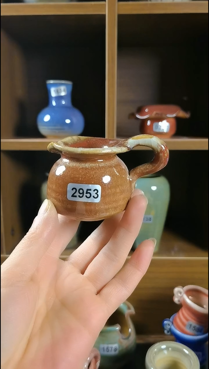 【闪购商品】红陶2953