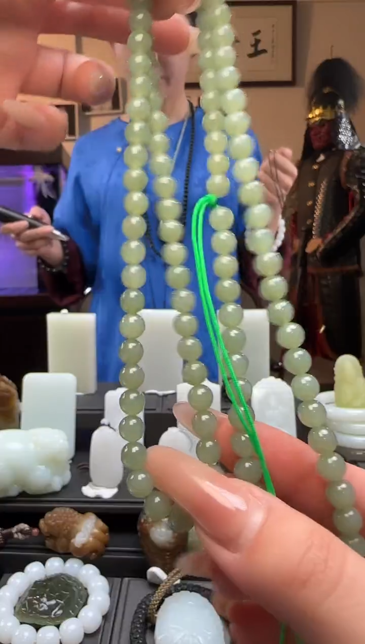 【闪购商品】和田玉且末蓝圆珠未镶嵌长链