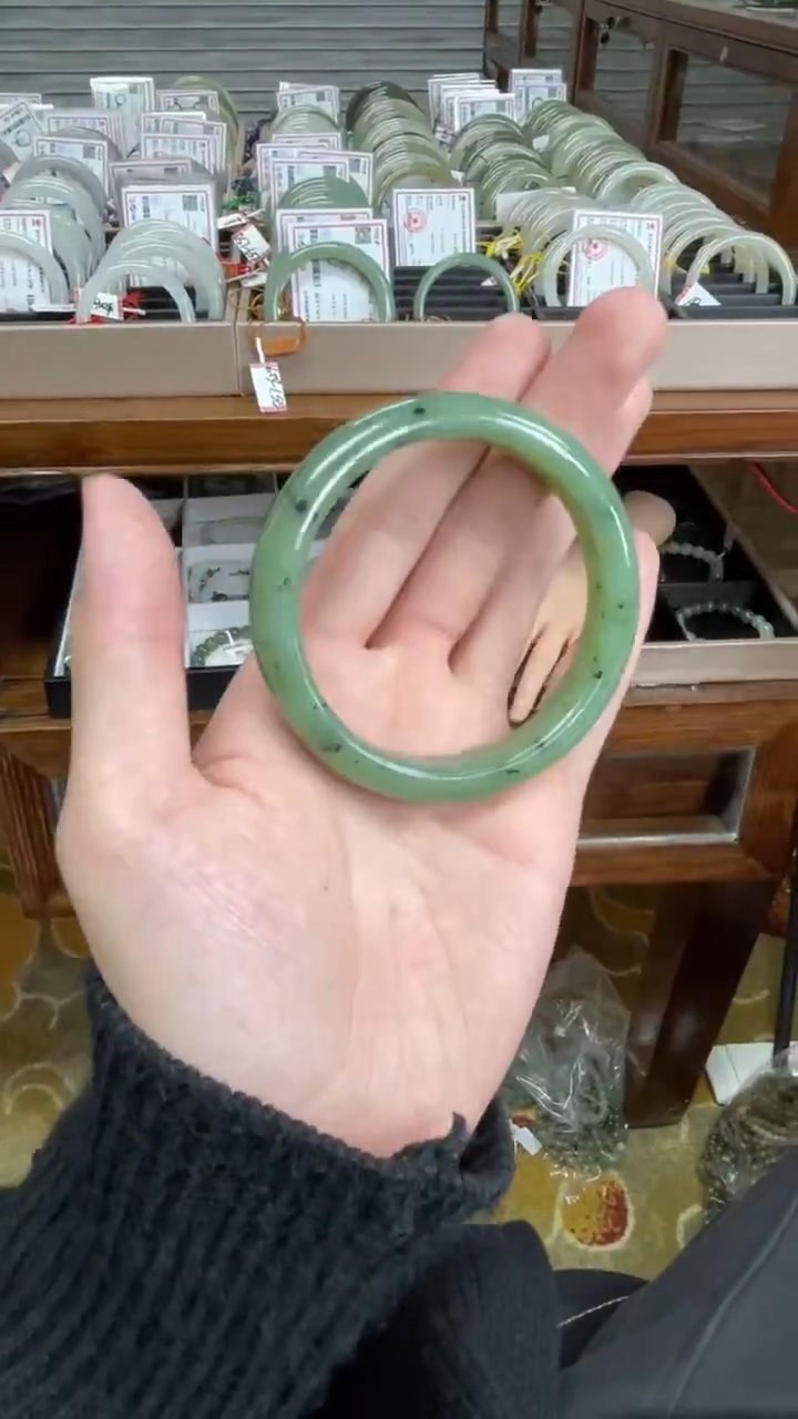 未镶嵌手镯和田玉58