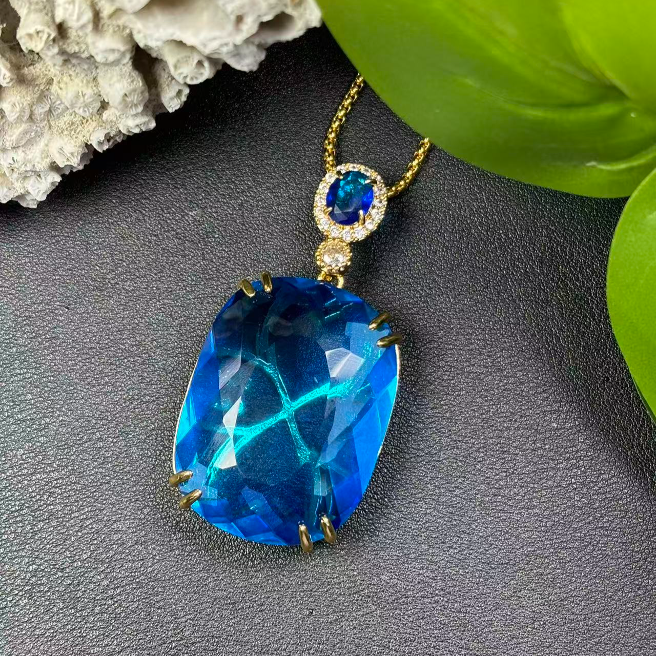  A-68精选时尚首饰配礼盒配链子