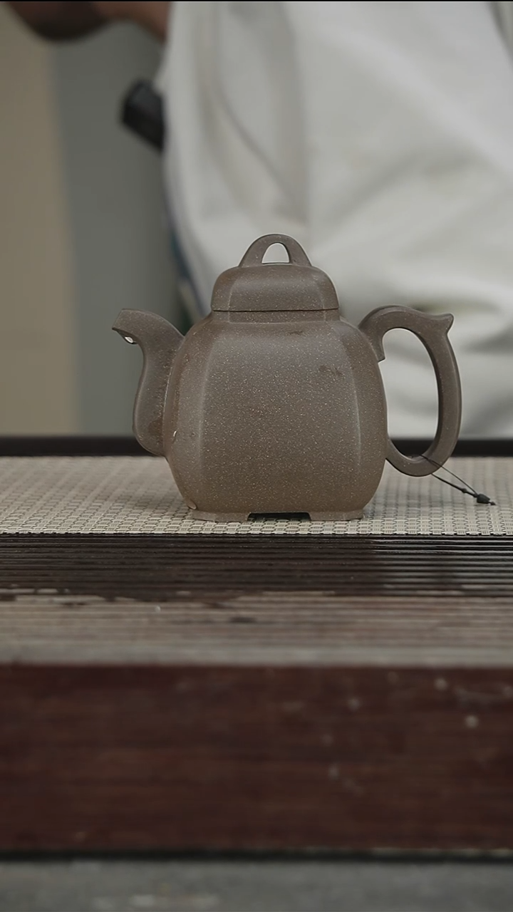 茶壶紫砂薄胚320CC107号