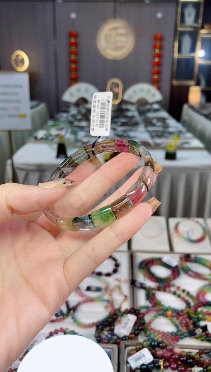 手牌未镶嵌碧玺dan多样性发货一条