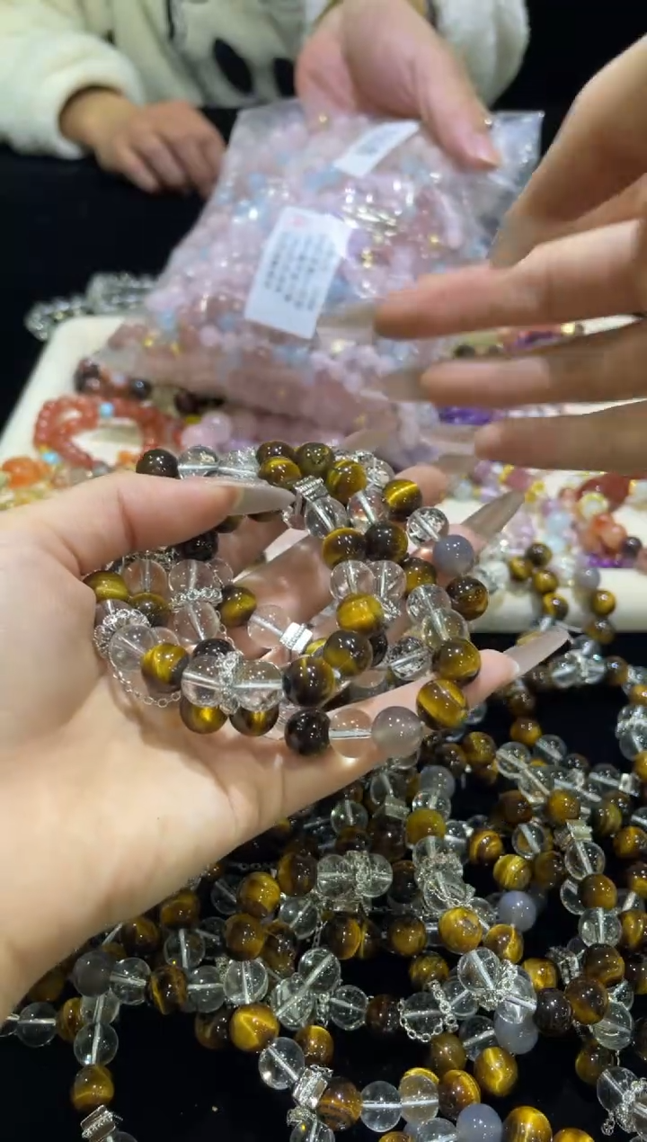 【闪购商品】烟晶手链银S925镶嵌25浮力010