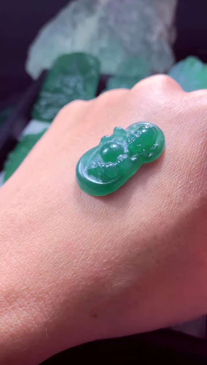 未镶嵌定制翡翠糖**?天然缅甸翡翠A货 基地发货多样性发货其一