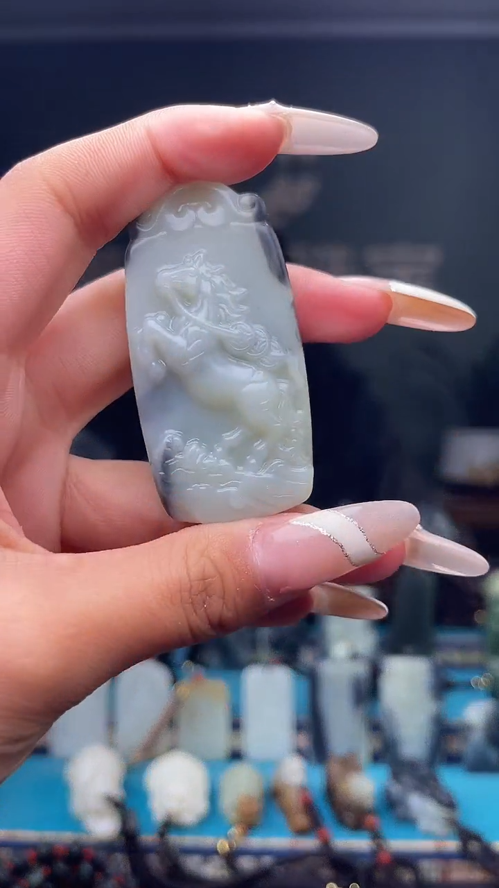 未镶嵌和田玉挂件1