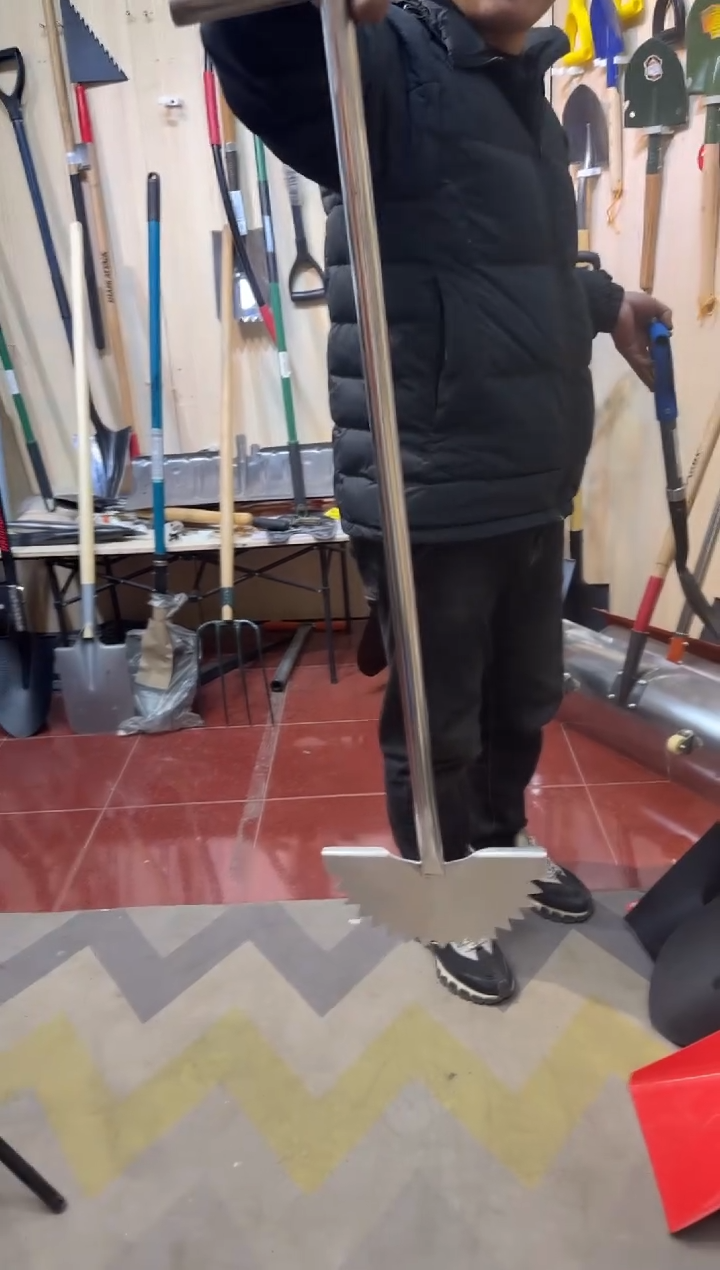 燕南不锈钢草产锯齿