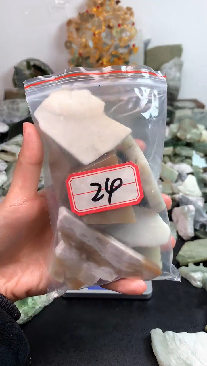 未镶嵌和田玉摆件24