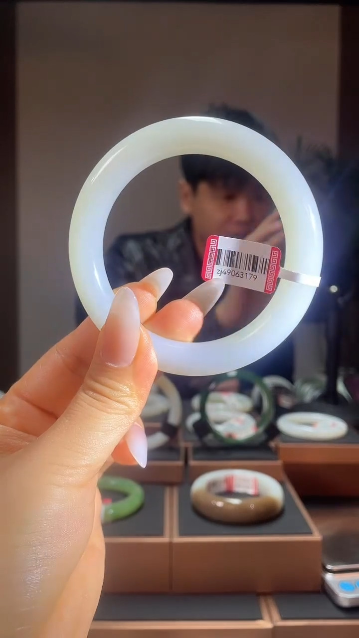 【闪购商品】和田玉手镯未镶嵌60白玉49063179