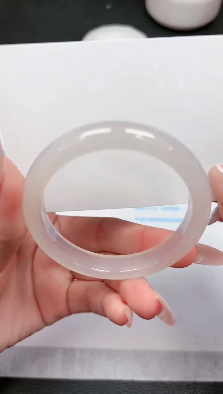 【闪购商品】石英质玉手镯未镶嵌636-53