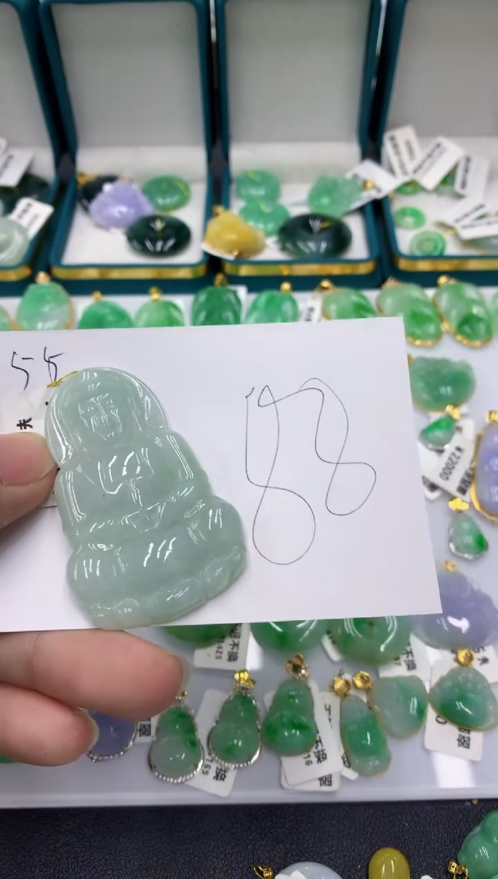 【闪购商品】翡翠颈饰未镶嵌11111111111