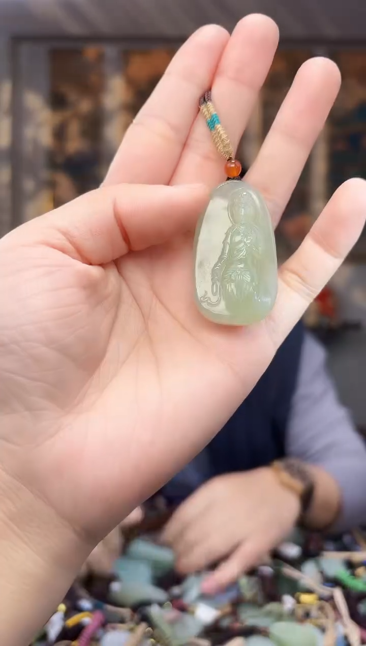 【闪购商品】和田玉挂件未镶嵌拍一发一