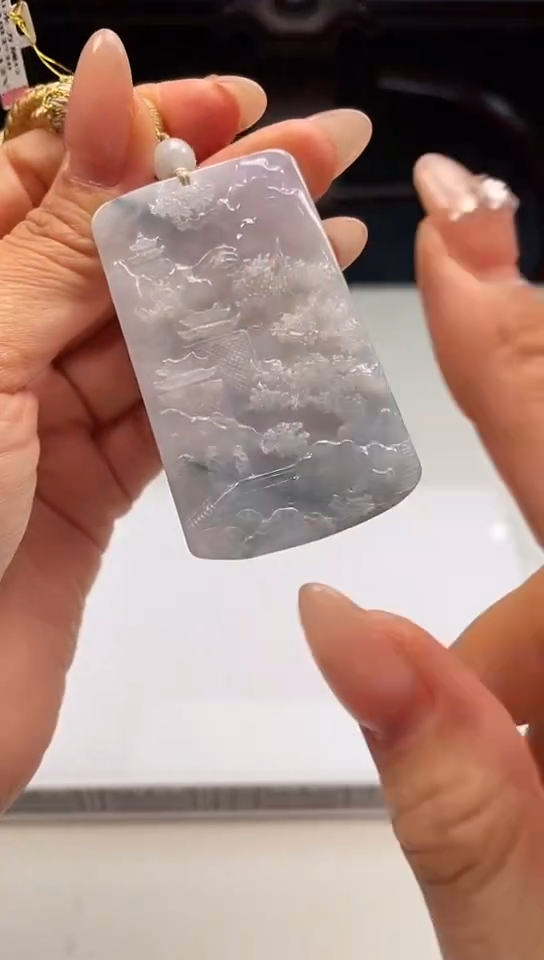 翡翠未镶嵌吊坠(不含链)259