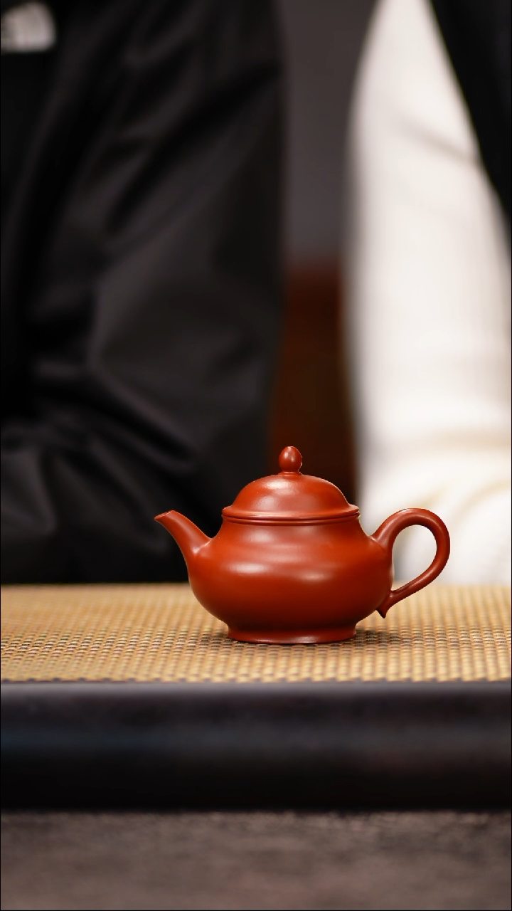 BST20朱泥 霖玥壶