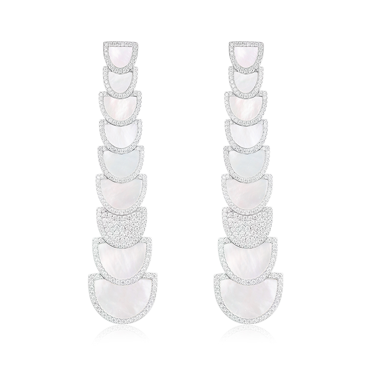 APM Monaco 925银合成锆石耳饰 长款半月母贝耳环AE14865XNC