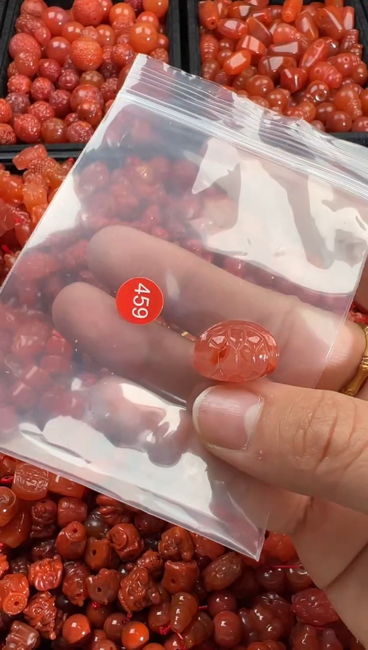 【闪购商品】南红玛瑙颈饰未镶嵌1
