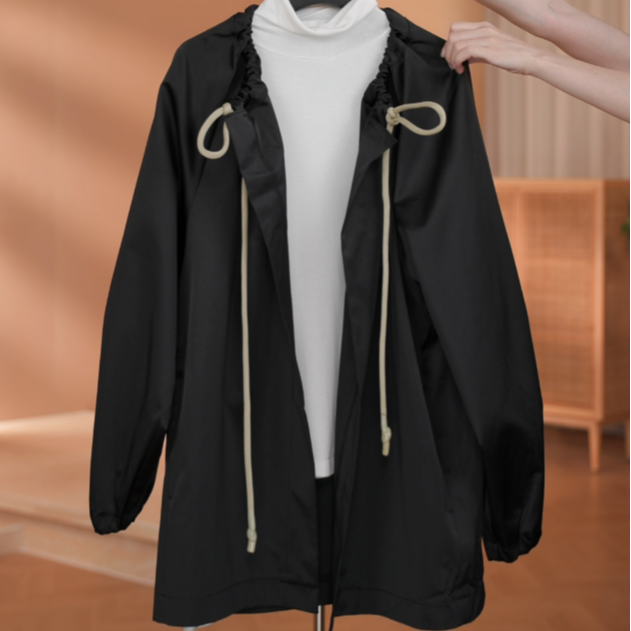 【273】黑色抽绳设计感外套