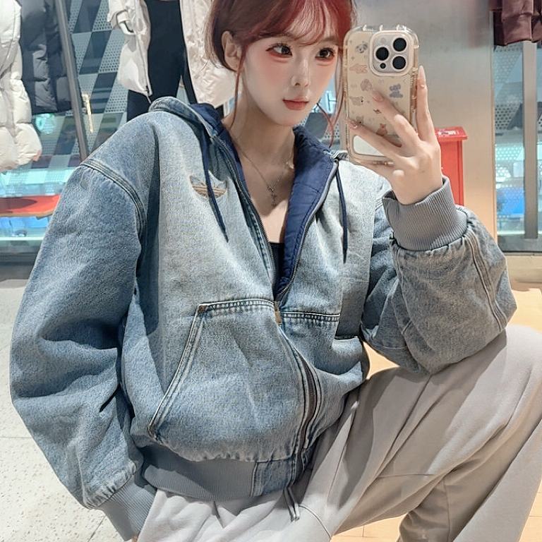 adidas 阿迪达斯三叶草冬季新款保暖牛仔运动宽松连帽棉服 KE0131