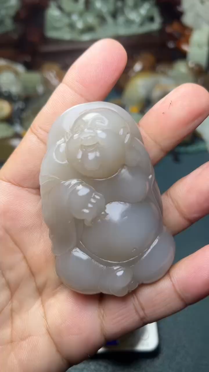 未镶嵌和田玉把件-