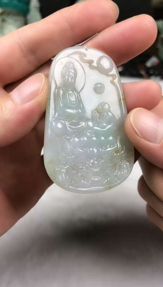未镶嵌挂件翡翠观音