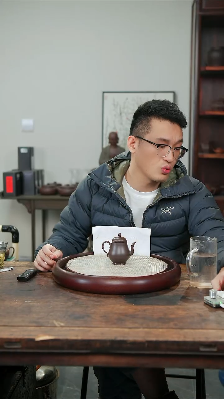 茶壶紫砂秋老行家紫砂1^