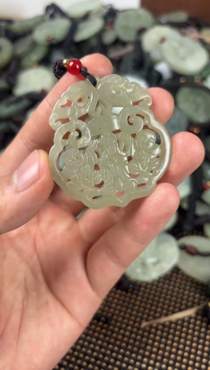 【闪购商品】和田玉（糖玉）颈饰未镶嵌1