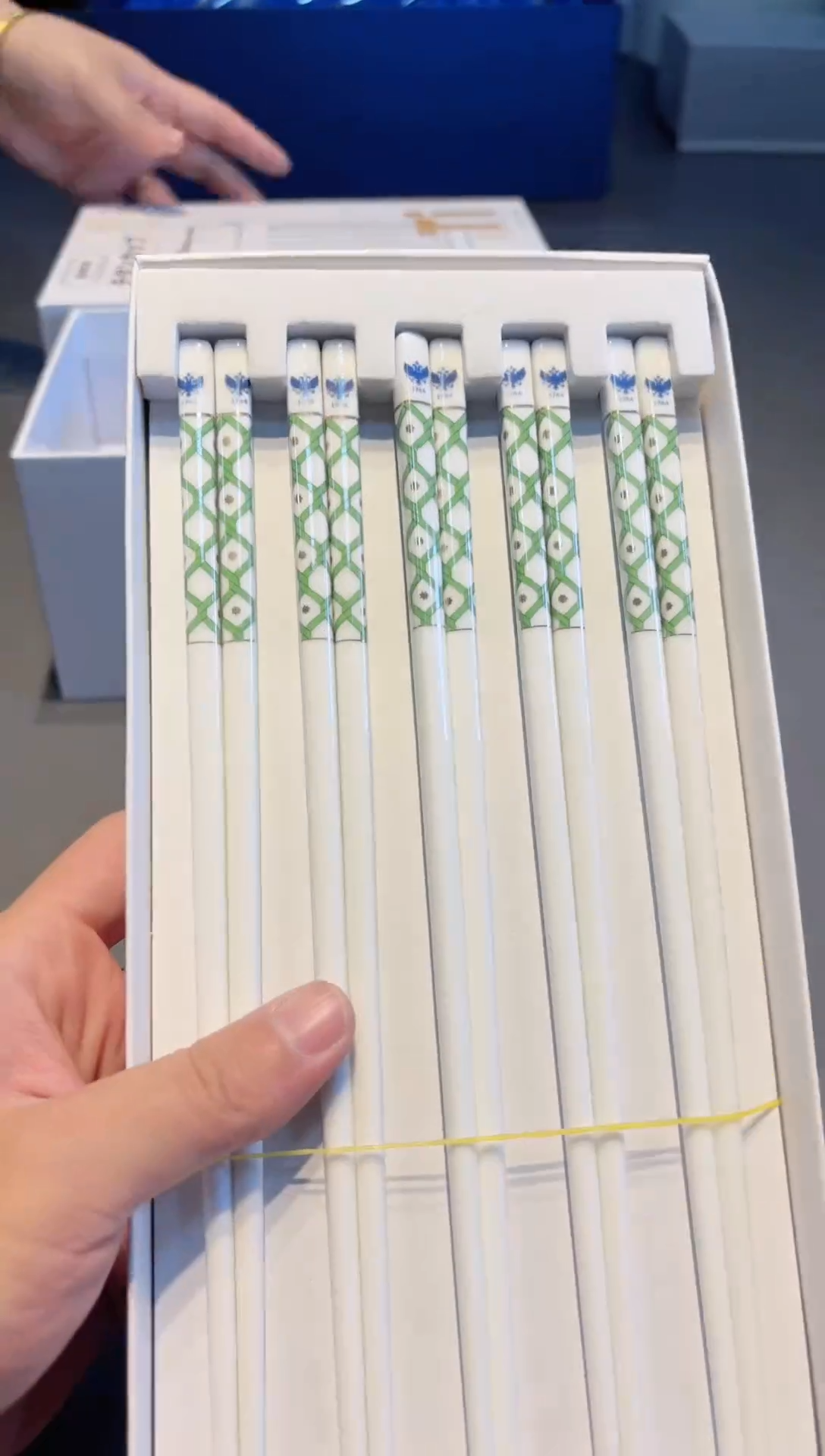 瓷片全球好物平价店全球好物平价店