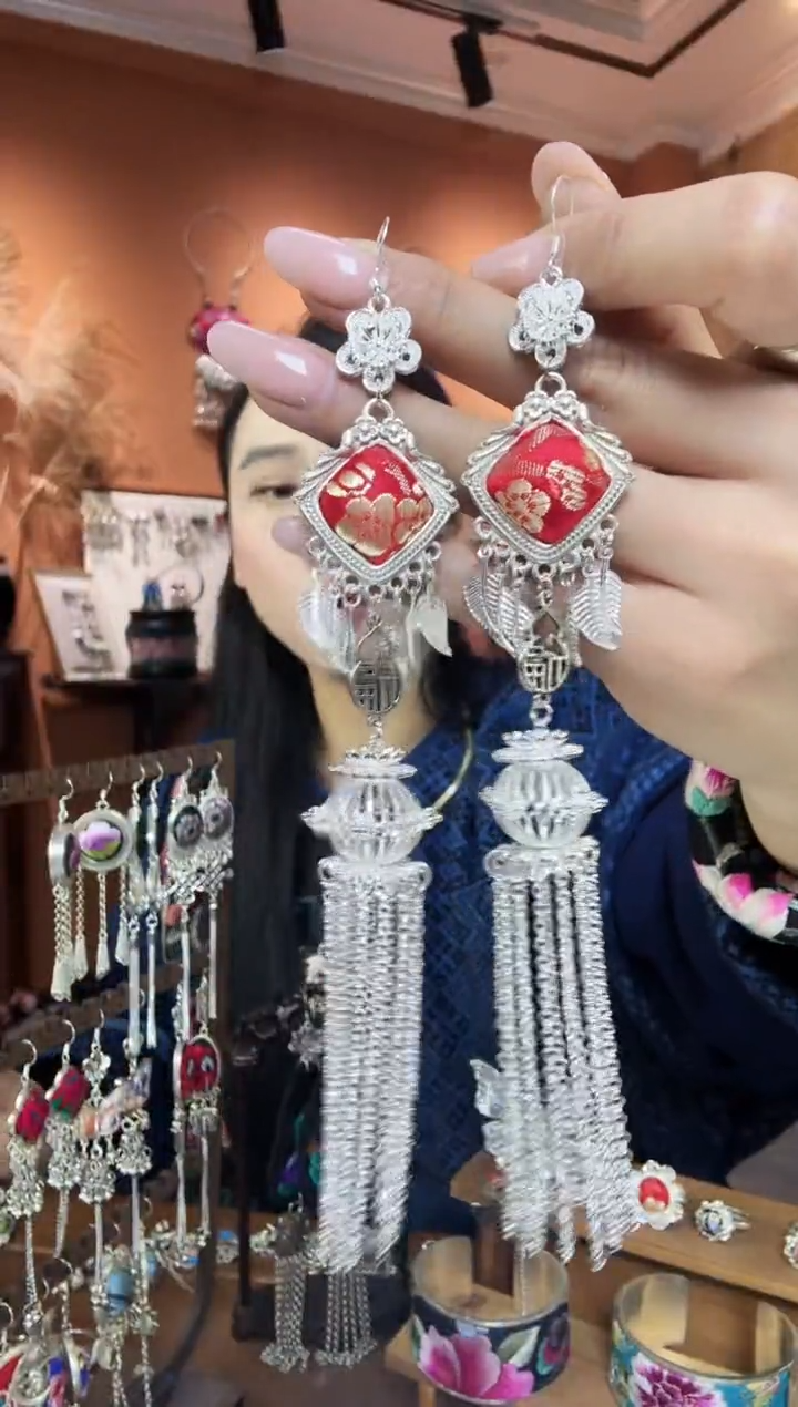 【闪购商品】刺绣传统非遗民族凤手工刺绣饰品耳环