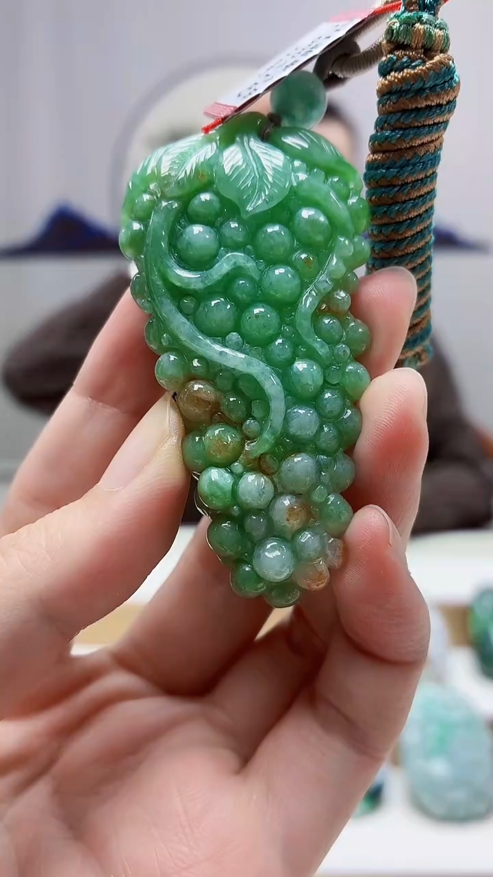 未镶嵌定制翡翠4852zm-毛货挂件8葡萄
