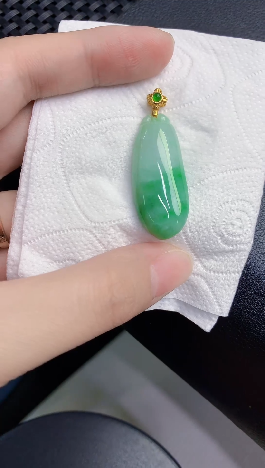 颈饰未镶嵌翡翠天然翡翠缅甸A货