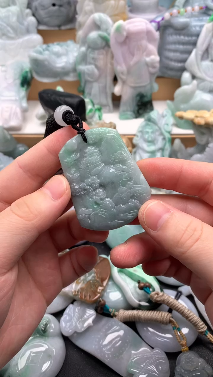 吊坠(不含链)未镶嵌翡翠1