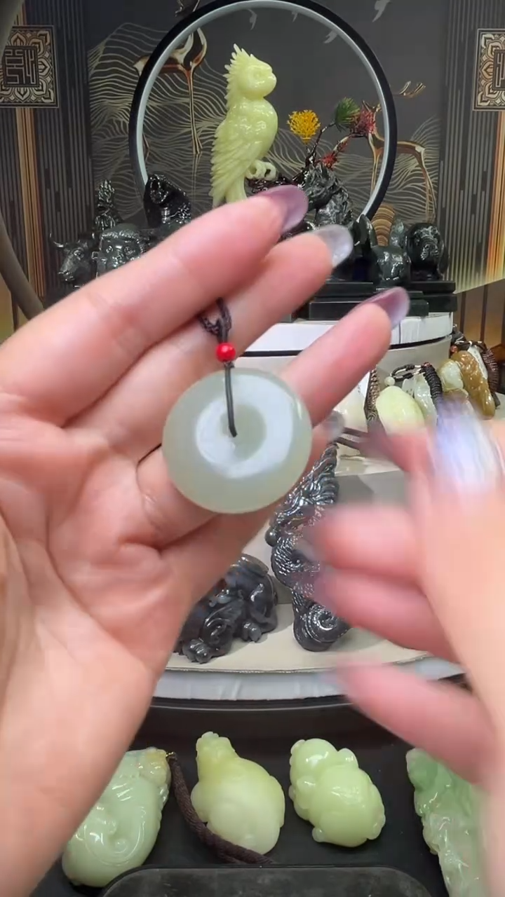 未镶嵌和田玉挂件平安扣