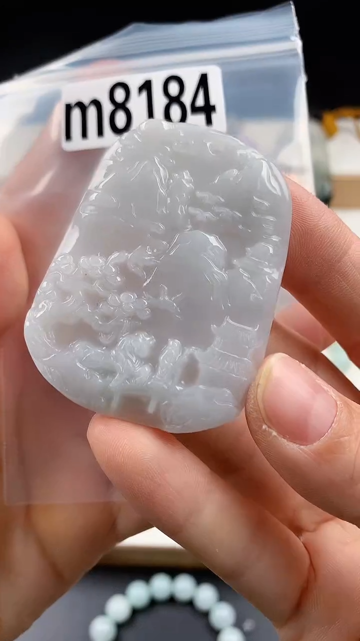 颈饰未镶嵌翡翠天然翡翠吊坠挂件