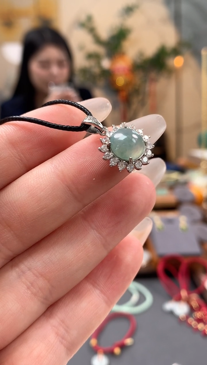 【闪购商品】翡翠吊坠(不含链)未镶嵌吊坠