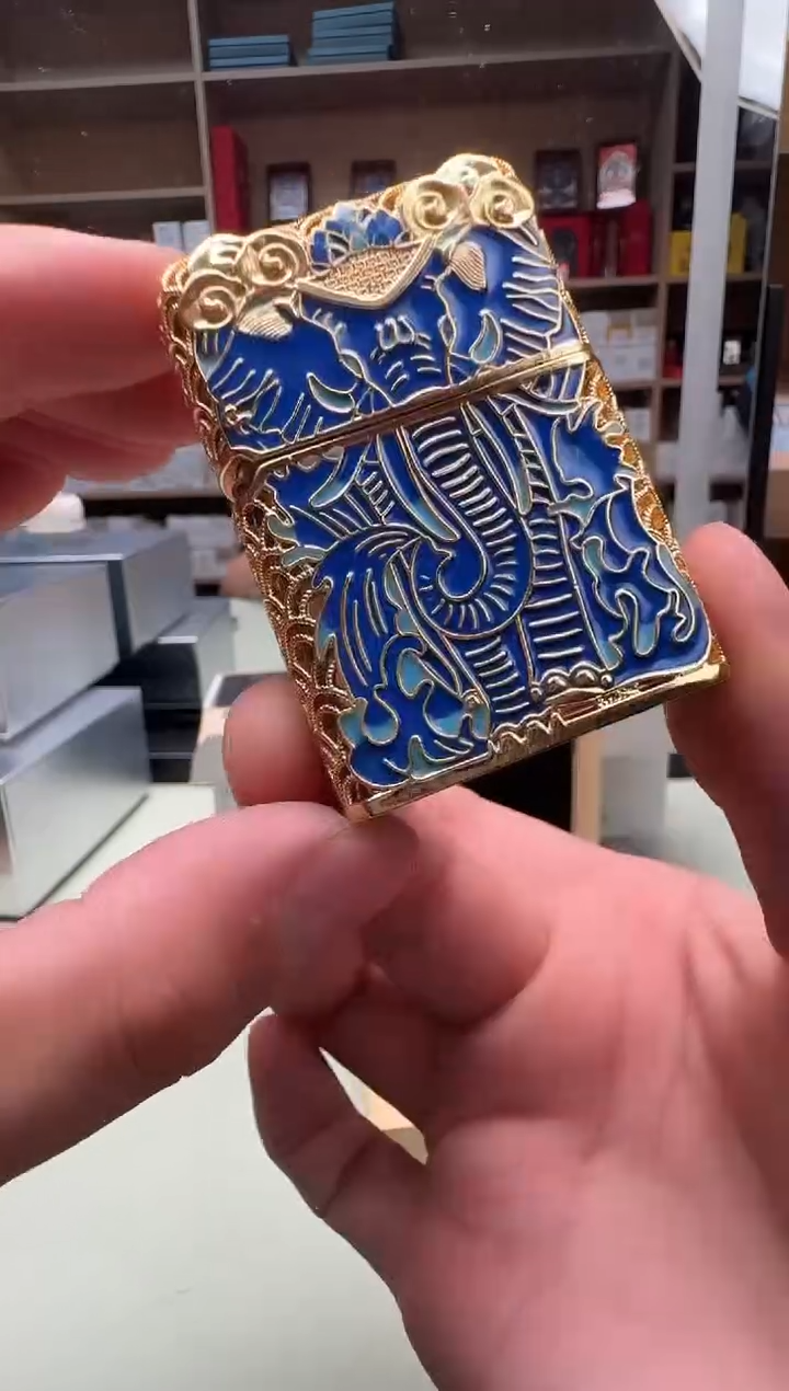 Zippo打火机珐琅彩六牙大象