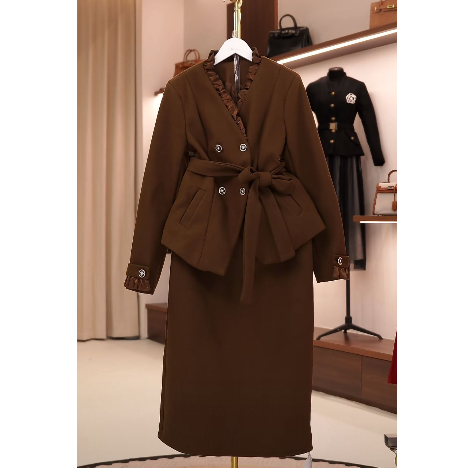 kk068两件套有里布小香千金风外套新年战袍半身裙