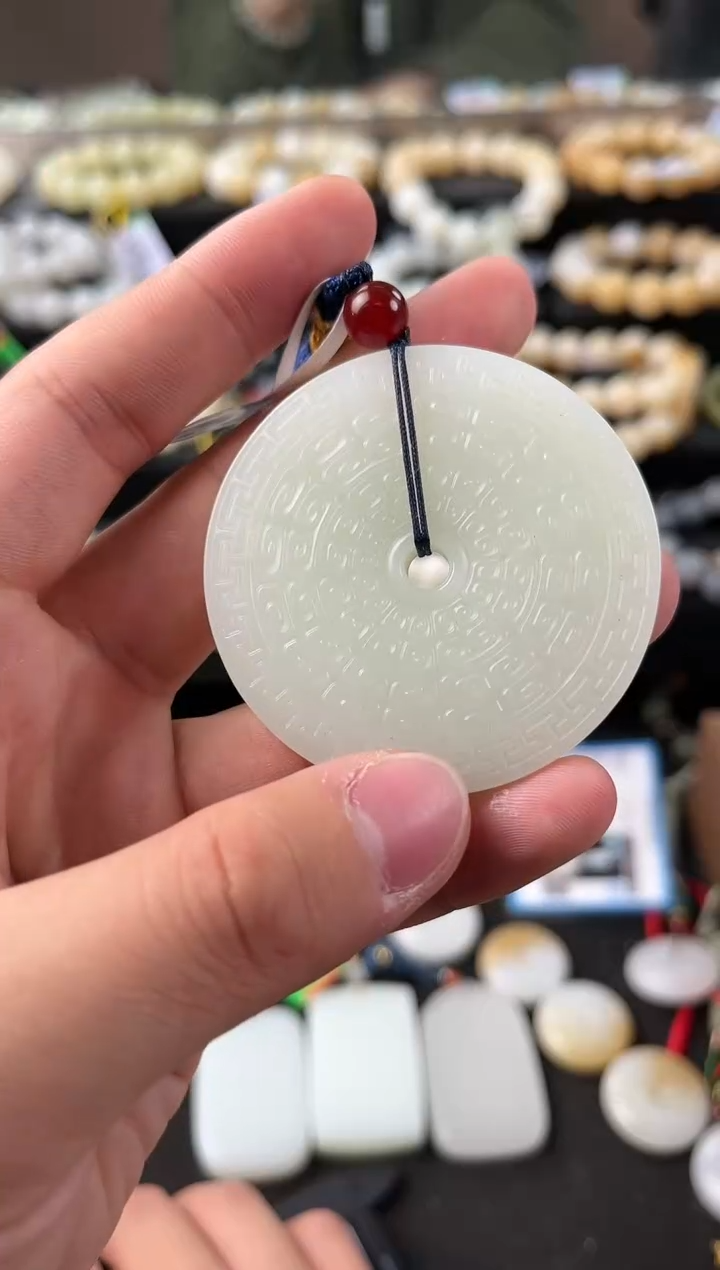 【闪购商品】和田玉挂件未镶嵌且末天泰白玉挂件微色差