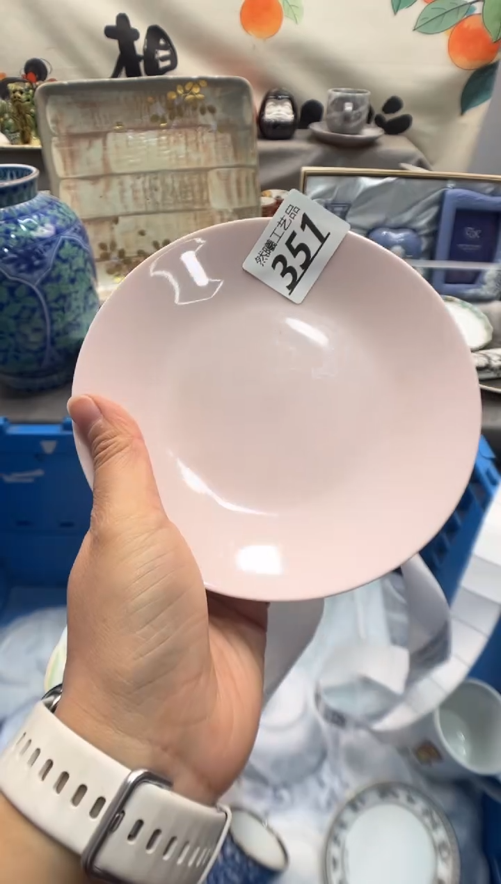 瓷片W***妞351      