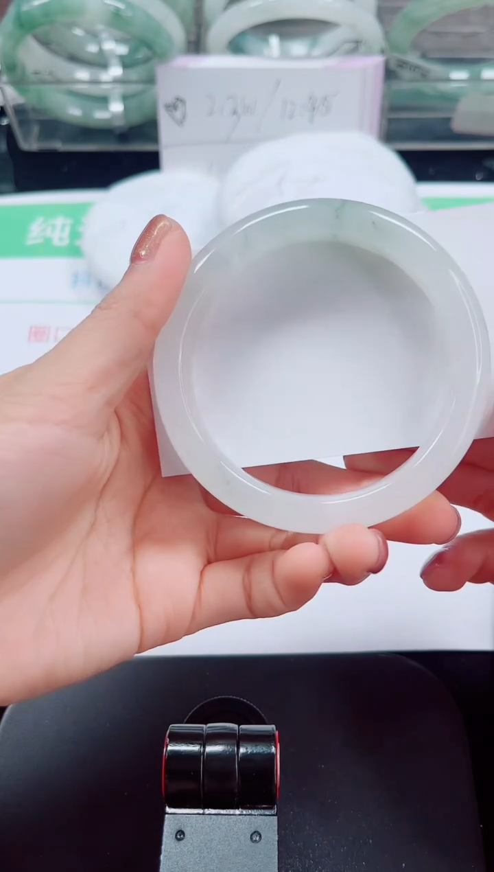 未镶嵌手镯石英岩玉263-58/59