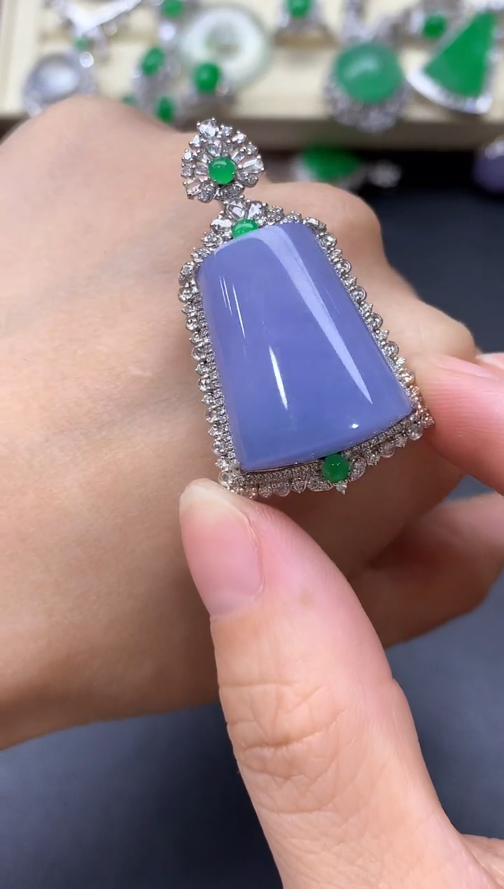 颈饰18K金镶嵌翡翠807-中国好珍宝