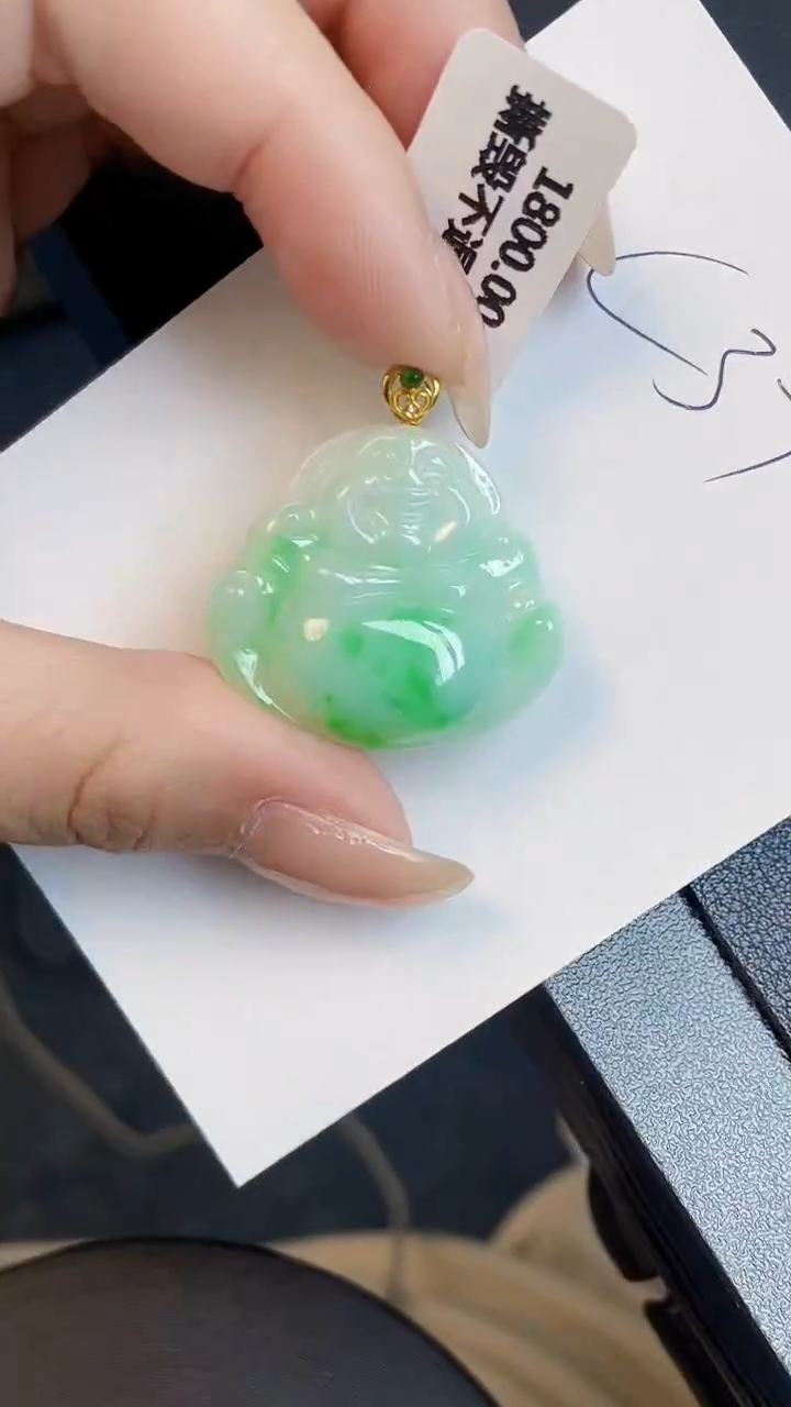 【闪购商品】翡翠颈饰18K金镶嵌00000000