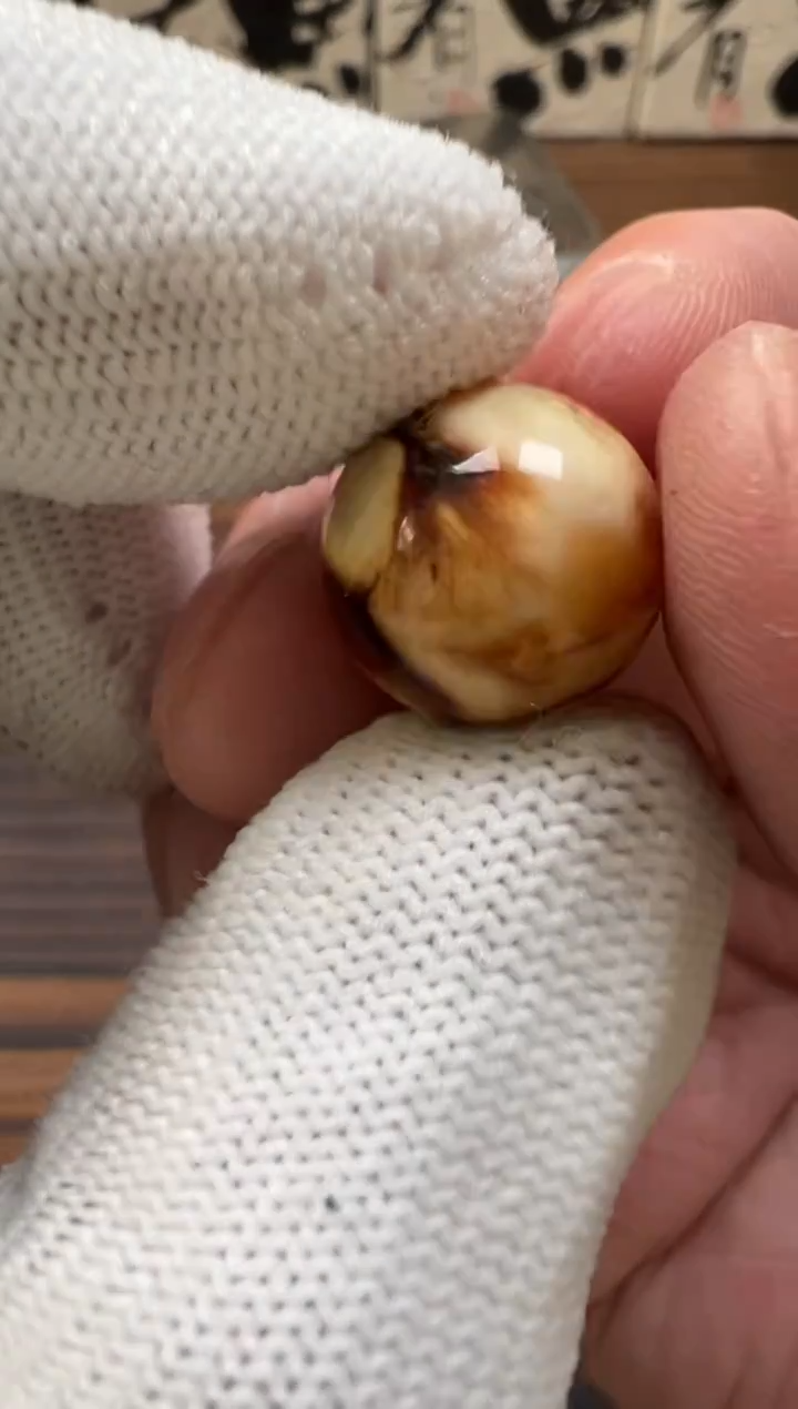 裸石蜜蜡未镶嵌蜜蜡配饰