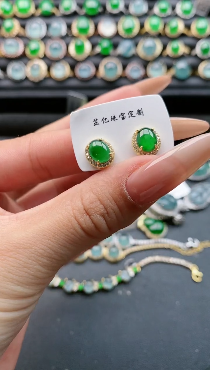 【闪购商品】翡翠戒指银S925镶嵌111111