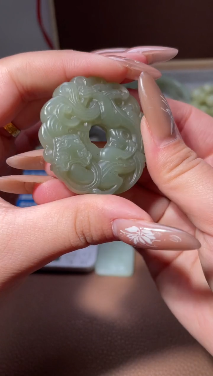 【闪购商品】和田玉挂件未镶嵌6754