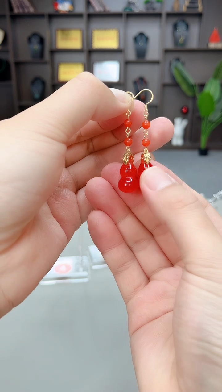 未镶嵌耳钉玛瑙/玉髓红葫芦