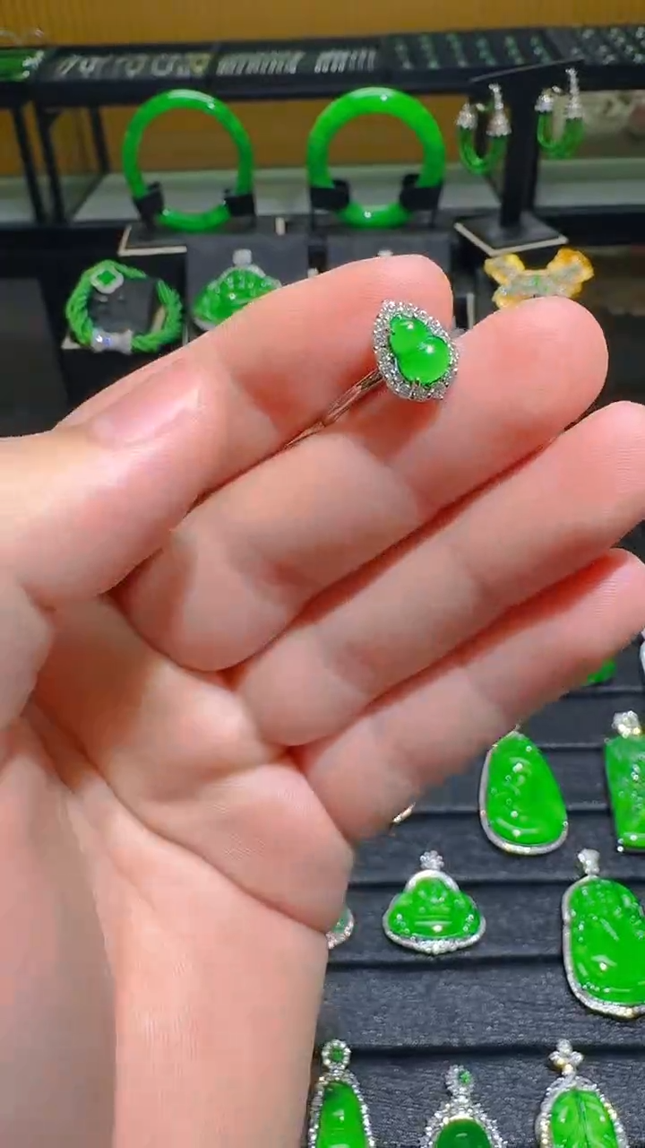 【闪购商品】翡翠戒指未镶嵌天然A货翡翠